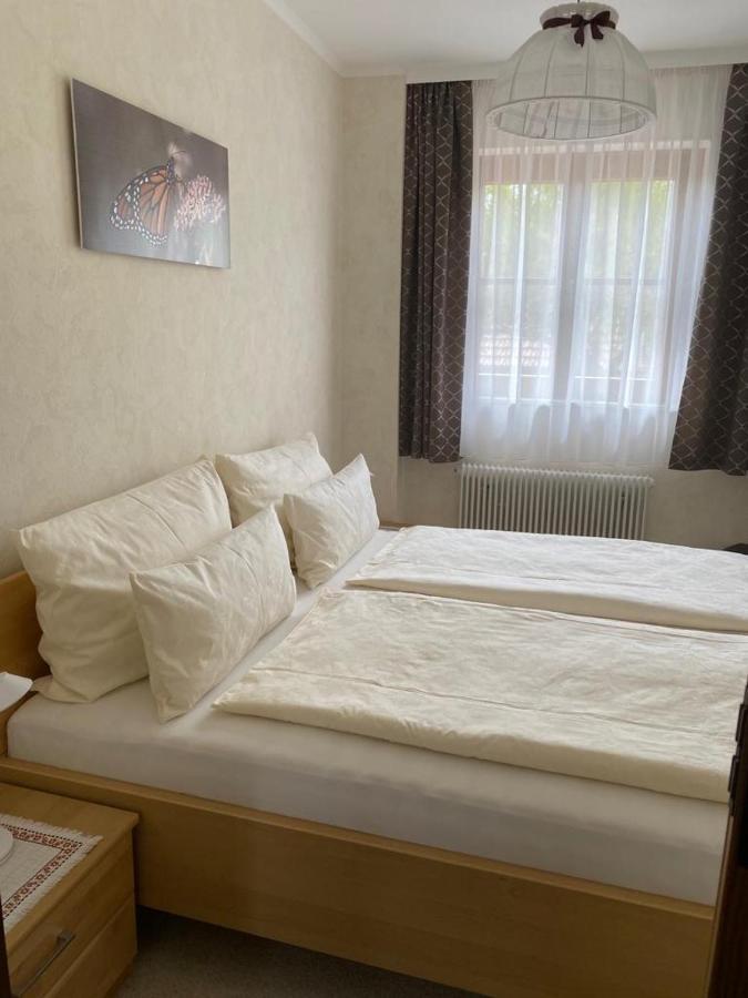 Haus Lindenhofer Apartment Емерсдорф-ан-дер-Донау Стая снимка